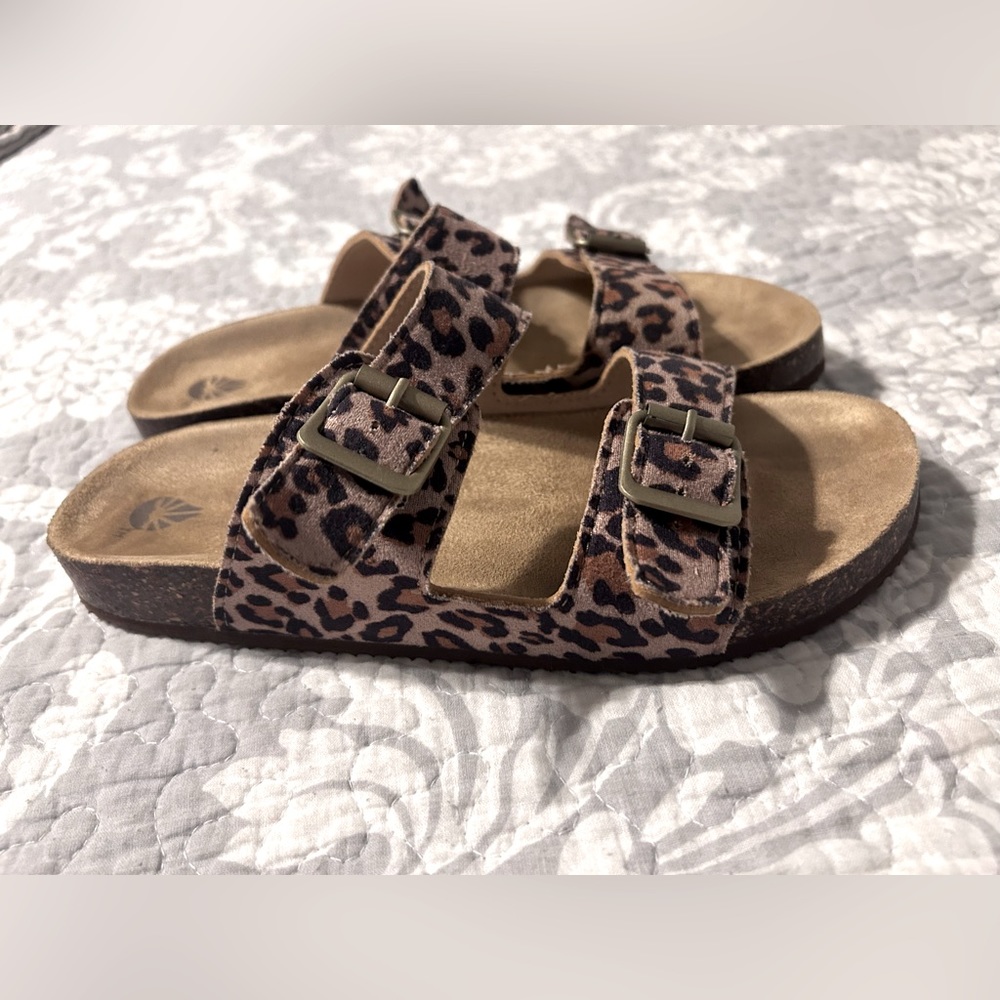 Women’s Leopard Print Sandals